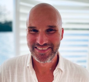 Grant Lewis Head Shot